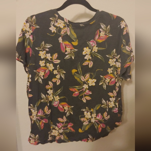 Old Navy Top - Picture 2 of 2